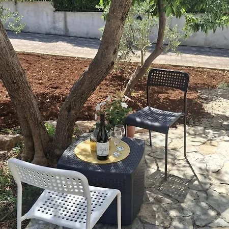 شقة Albina